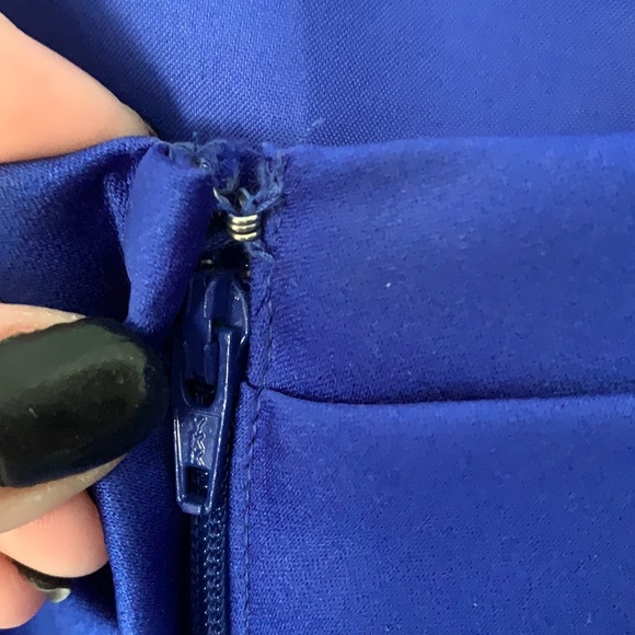 Alfred Angelo 18 Formal Dress - Picture 3 of 5